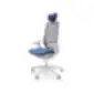 Profim AccisPro 151SFL ergonomiška biuro kėdė su baltu rėmu ir P63PU porankiais, šoninis vaizdas – šviesiai pilka